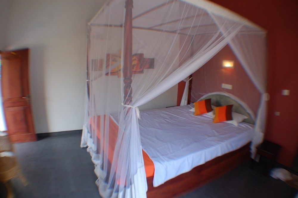 Bedspace Унаватуна Екстериор снимка