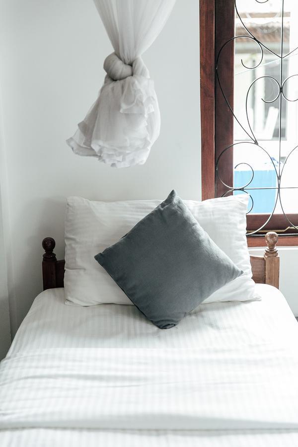 Bedspace Унаватуна Екстериор снимка