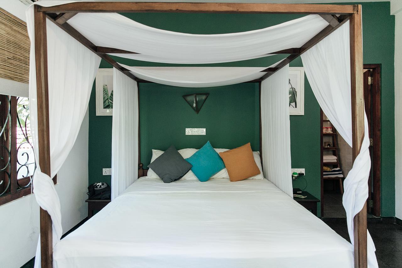 Bedspace Унаватуна Екстериор снимка